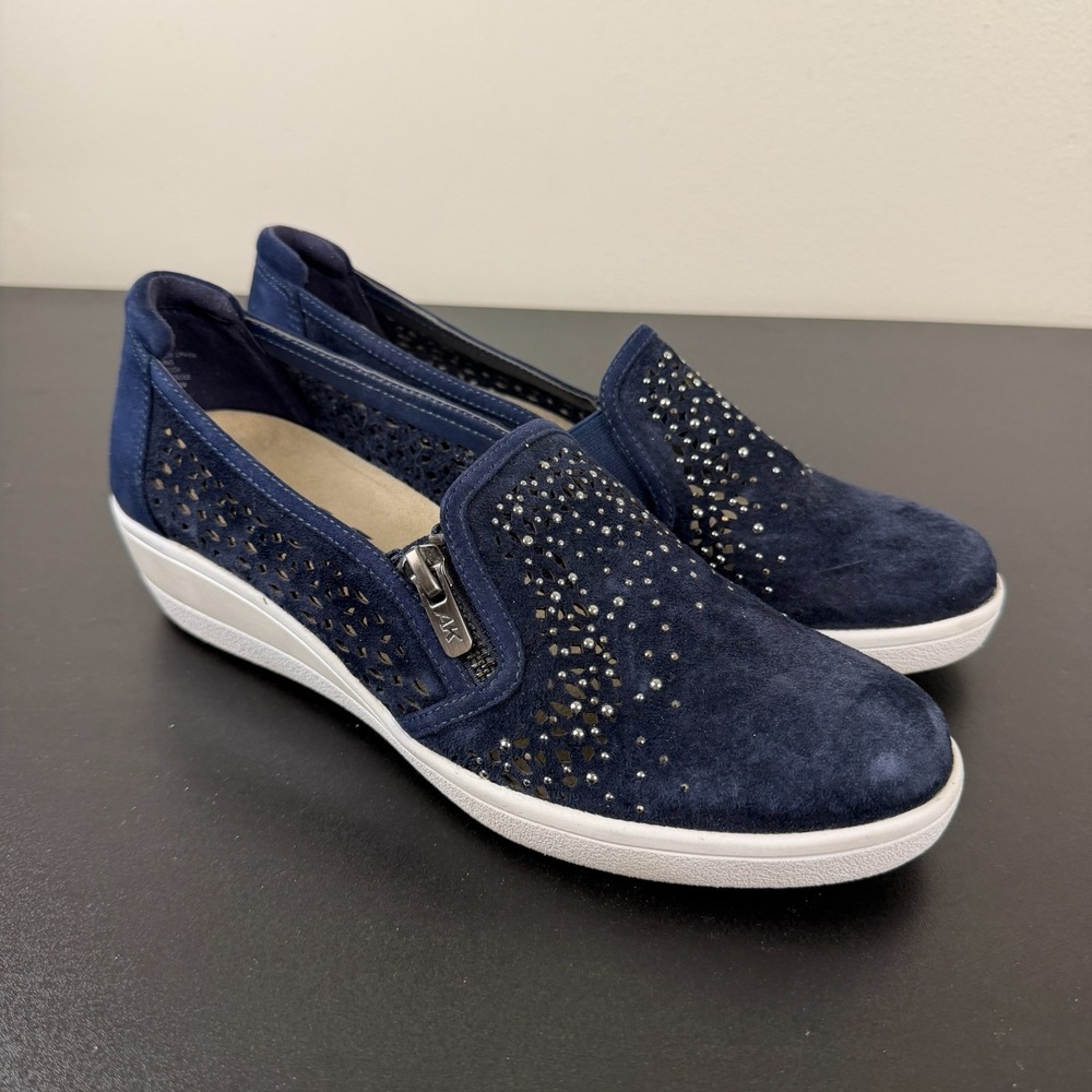 Anne Klein Sport Bois Sneakers Womens 7.5M Blue Suede Laser Cut Slip On BO1S01F9